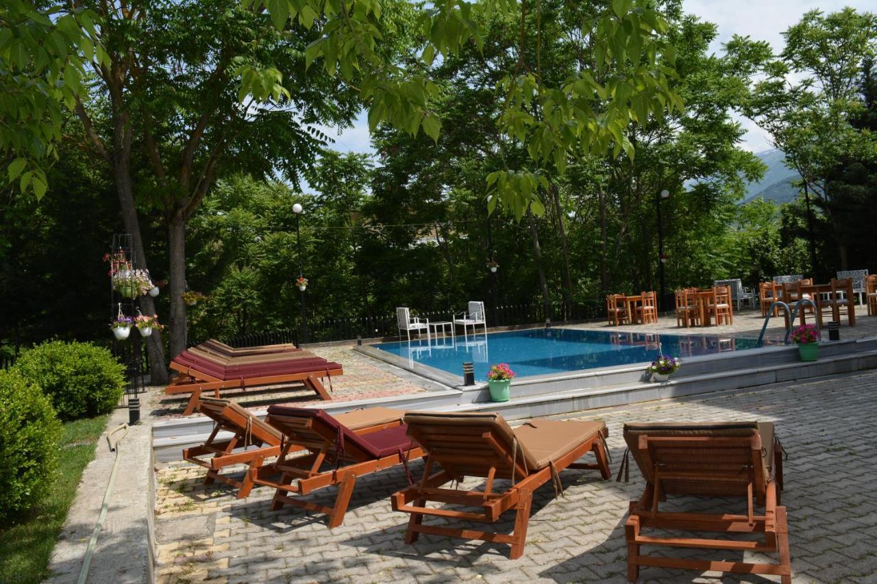 Hotel Aroma Permet Ngoại thất bức ảnh