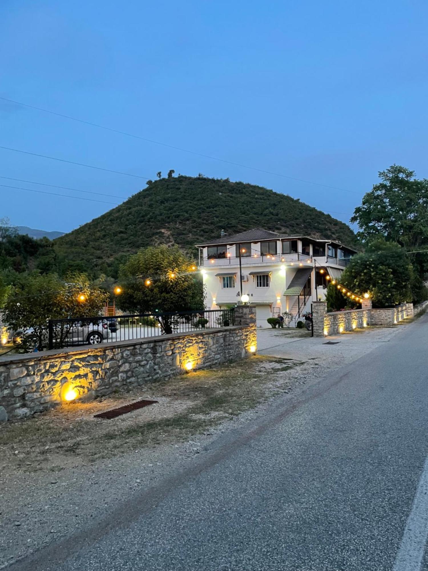 Hotel Aroma Permet Ngoại thất bức ảnh