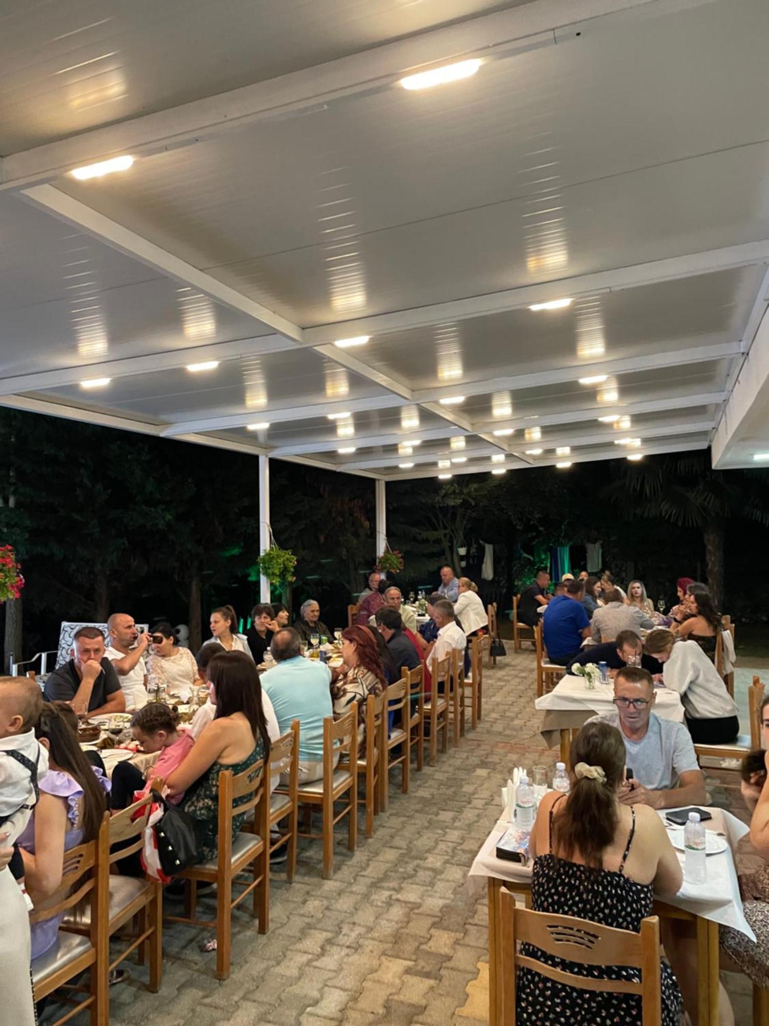 Hotel Aroma Permet Ngoại thất bức ảnh